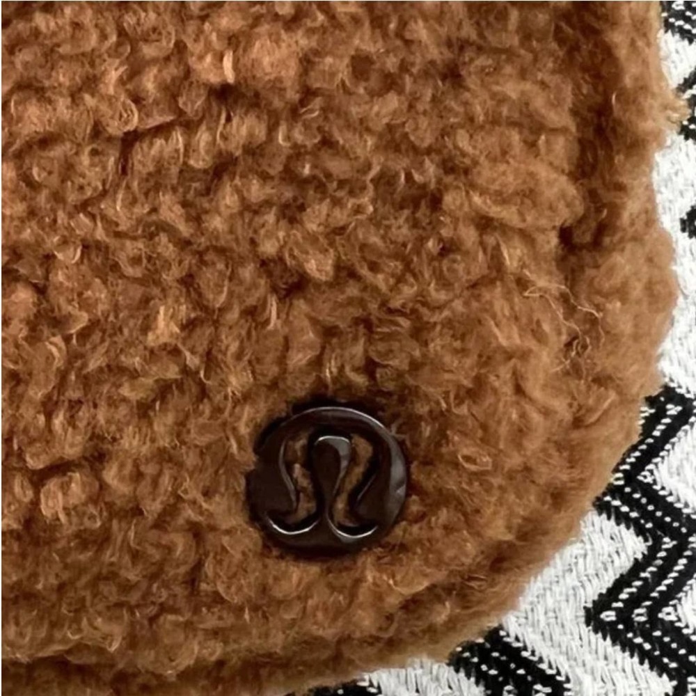 NWT OG GUNMETAL hardware Burnt Caramel Sherpa OG Fleece Everywhere Belt … - Picture 4 of 13